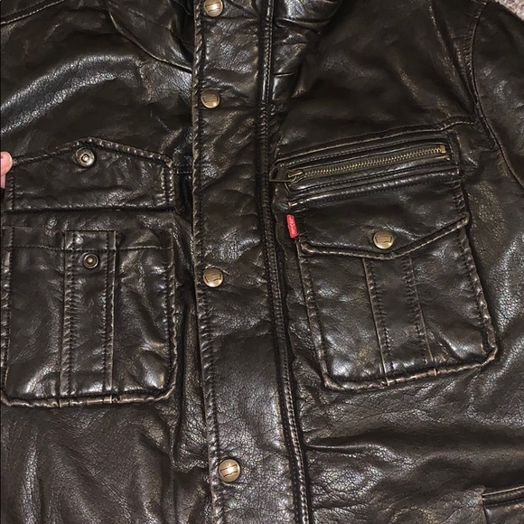 Levi Lether jacket - Picture 12 of 16
